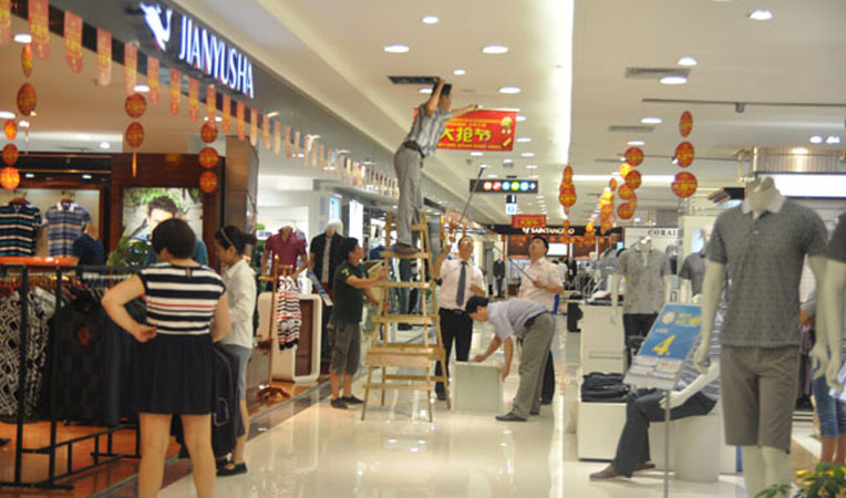 工作人員正在積極準備中