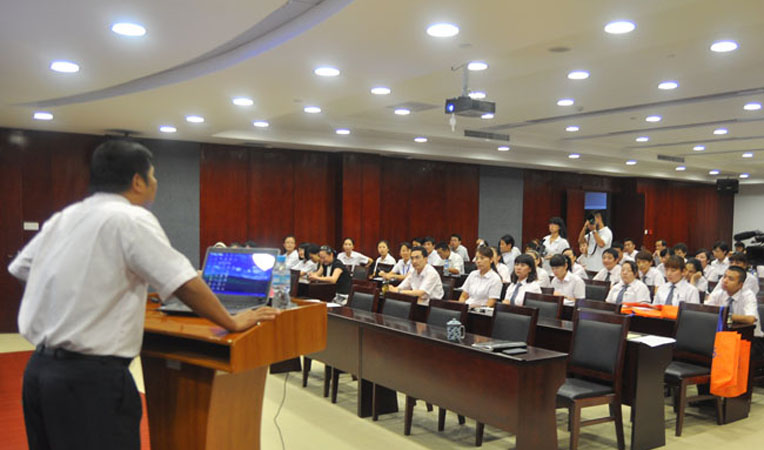 媒體關(guān)注報(bào)道