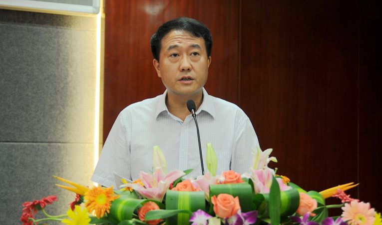 蕪湖市政府副秘書長黃錦超發(fā)言