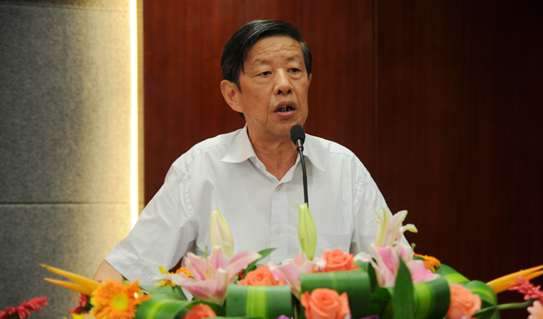 市關(guān)工委常務(wù)副主任基金會理事長孔祥鳴發(fā)言