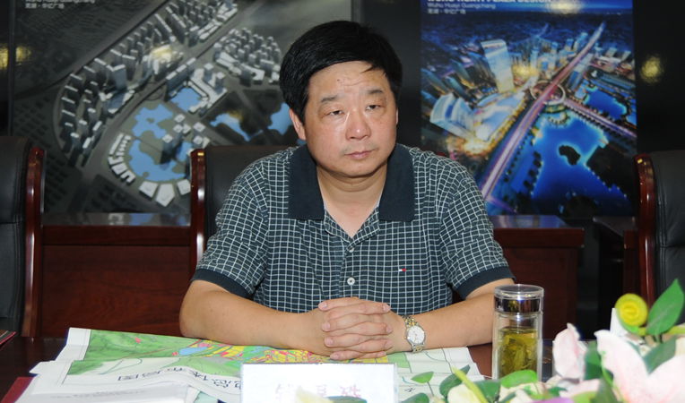 錢界殊書記聽取項義水董事長匯報