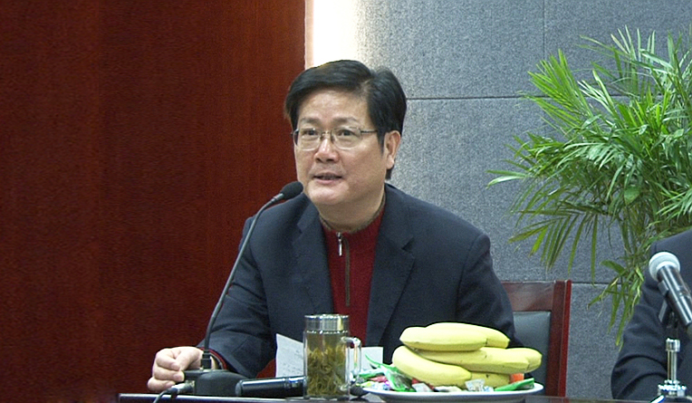 集團黨委書記、副總裁陳愛國主持團拜會