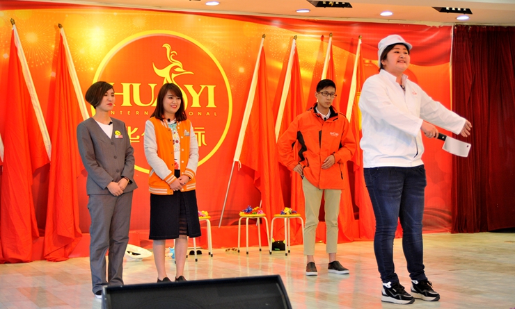 精彩的文藝表演