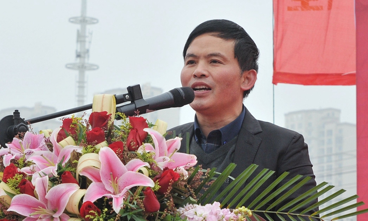 安徽魯班建設集團總裁彭雙春發(fā)表講話